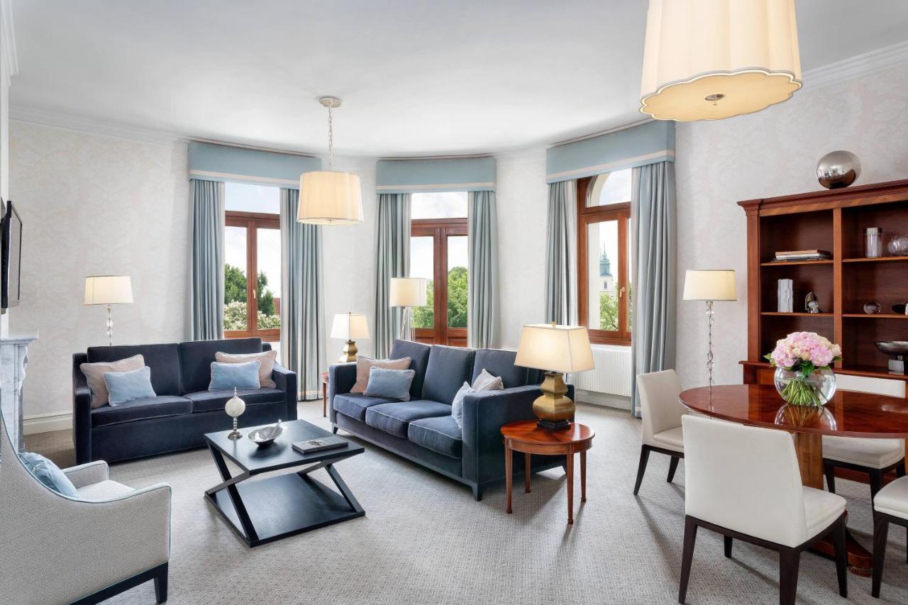 Hotel Bristol, A Luxury Collection Hotel, Warsaw Ngoại thất bức ảnh A suite at the hotel