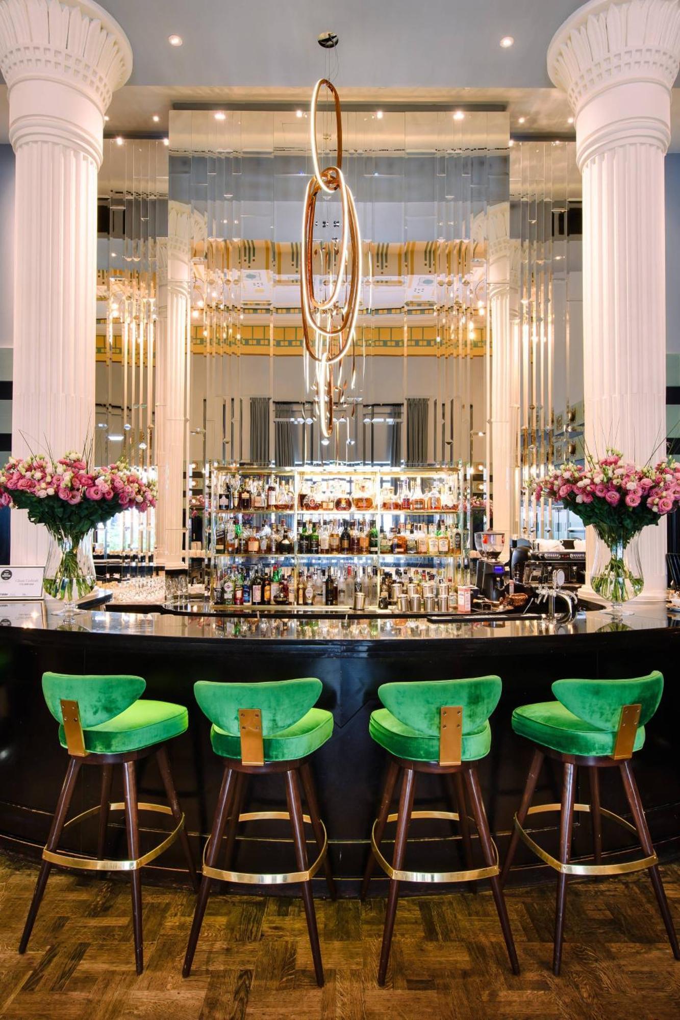 Hotel Bristol, A Luxury Collection Hotel, Warsaw Ngoại thất bức ảnh The bar at the St. Regis Istanbul